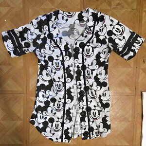 disney mickey mouse baseball jersey small